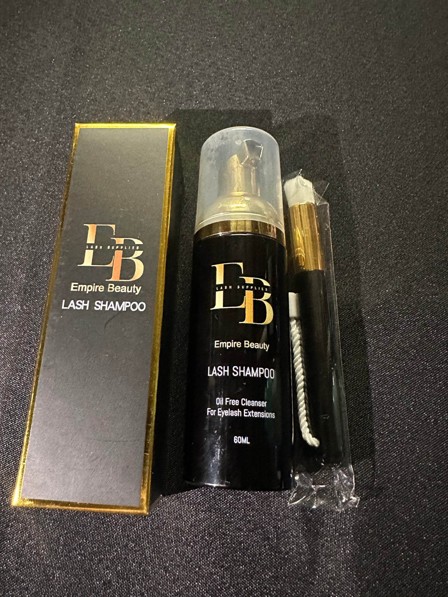 Lash Oil Free Cleanser/Shampoo 60ml Bottle + Brush